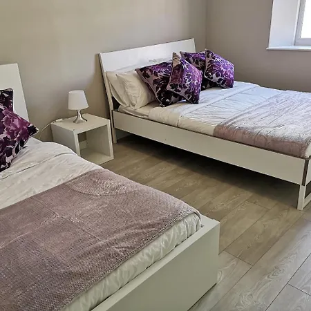 Abbey Street Apartment